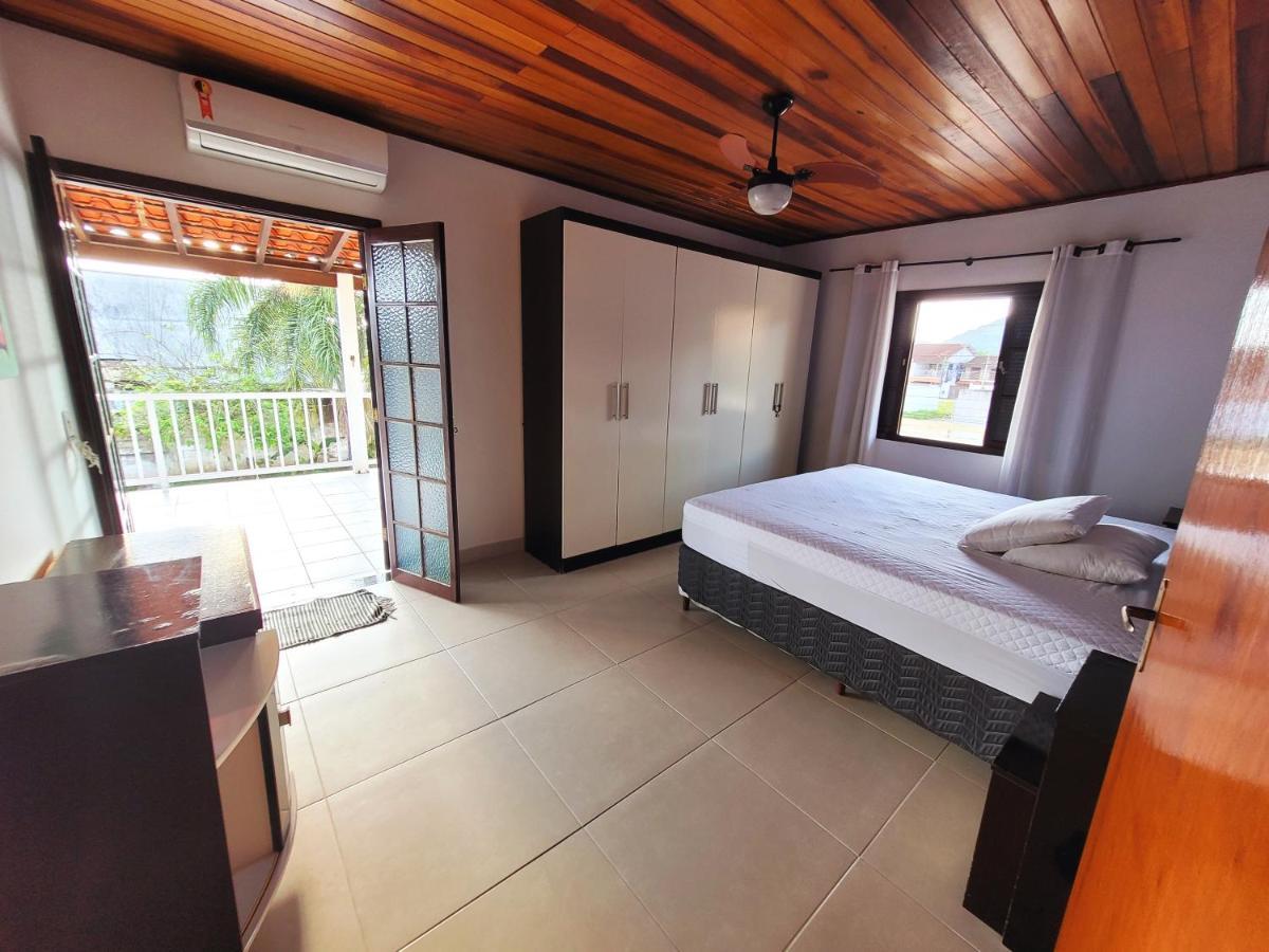 Casa de férias Casa Amarela Estufa 2 - Sp Ubatuba